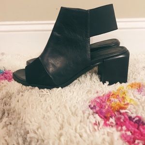UO Blocked Heel with peep-toe
